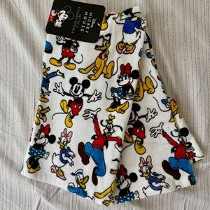 Disney Mickey Mouse and Friends Kitchen Towels Set Of 2 Minnie Donald Duck Pluto
